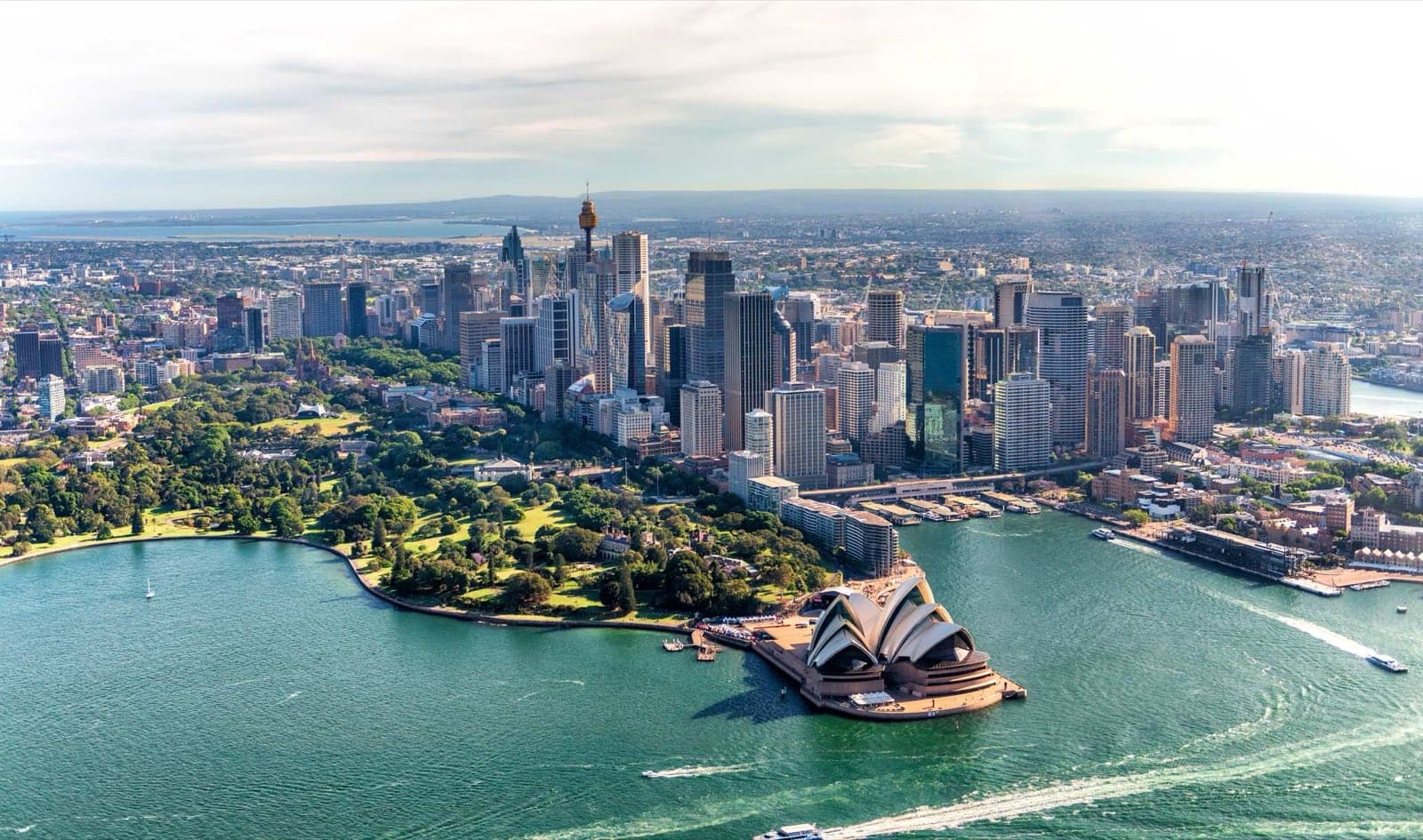Aerial view of the Sydney CBD and harbour